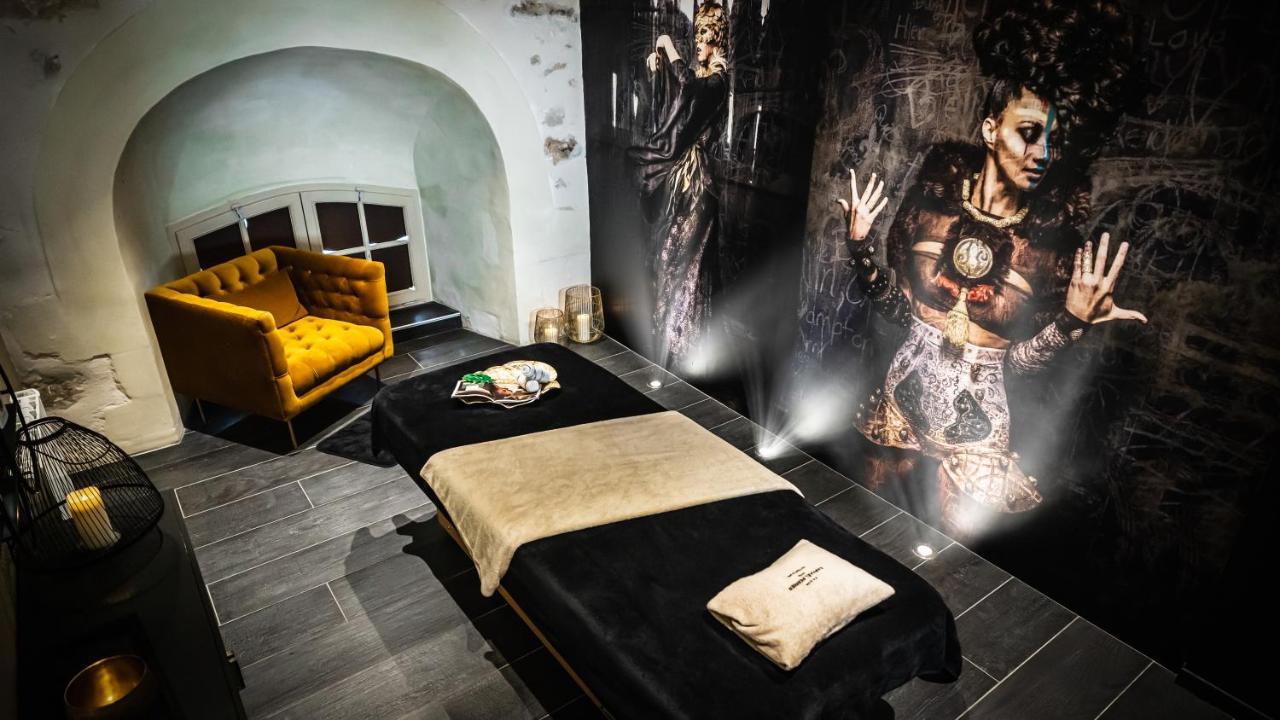 Leprince Hotel Spa; Best Western Premier Collection Le Mans Bagian luar foto