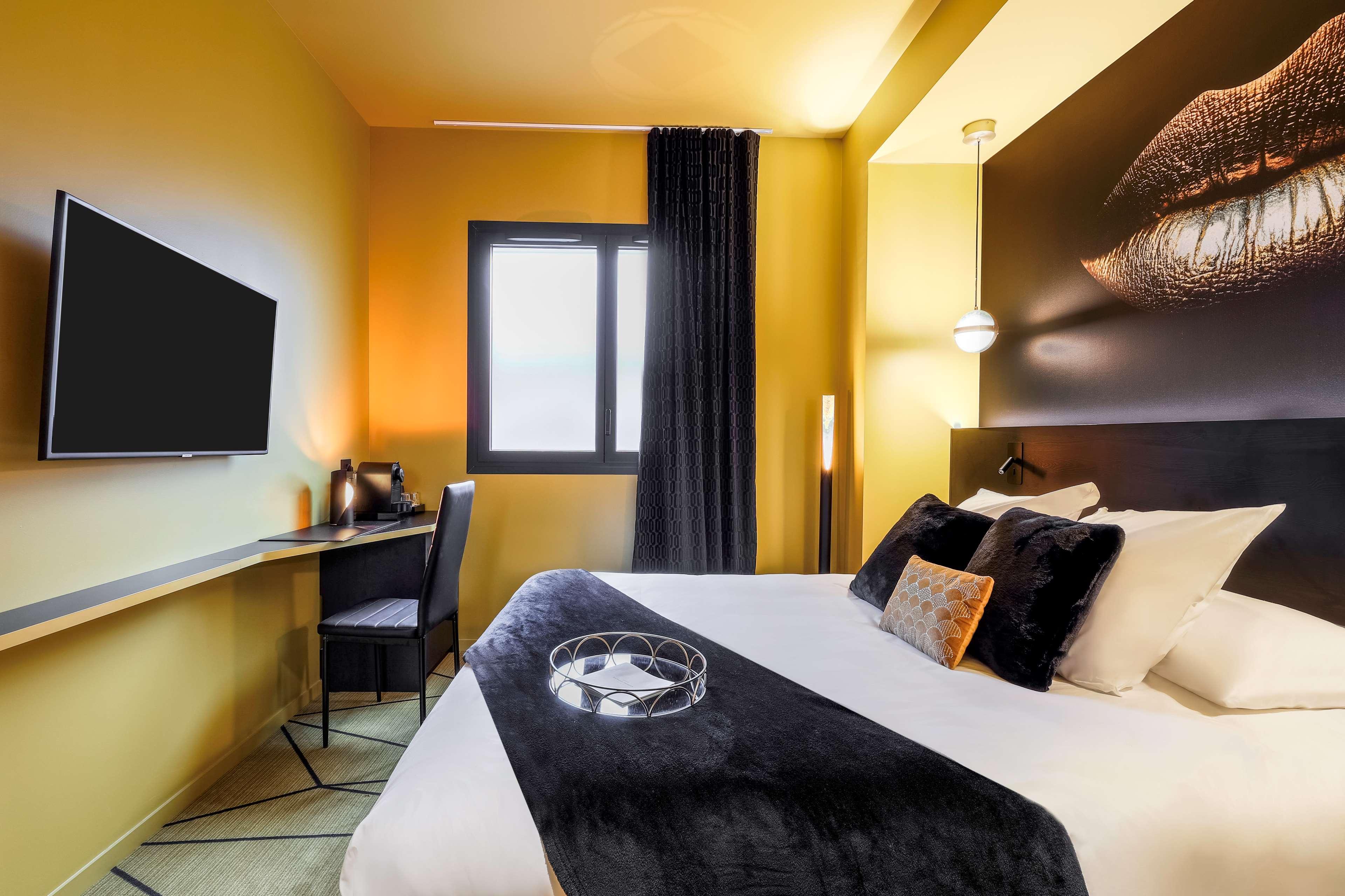 Leprince Hotel Spa; Best Western Premier Collection Le Mans Bagian luar foto