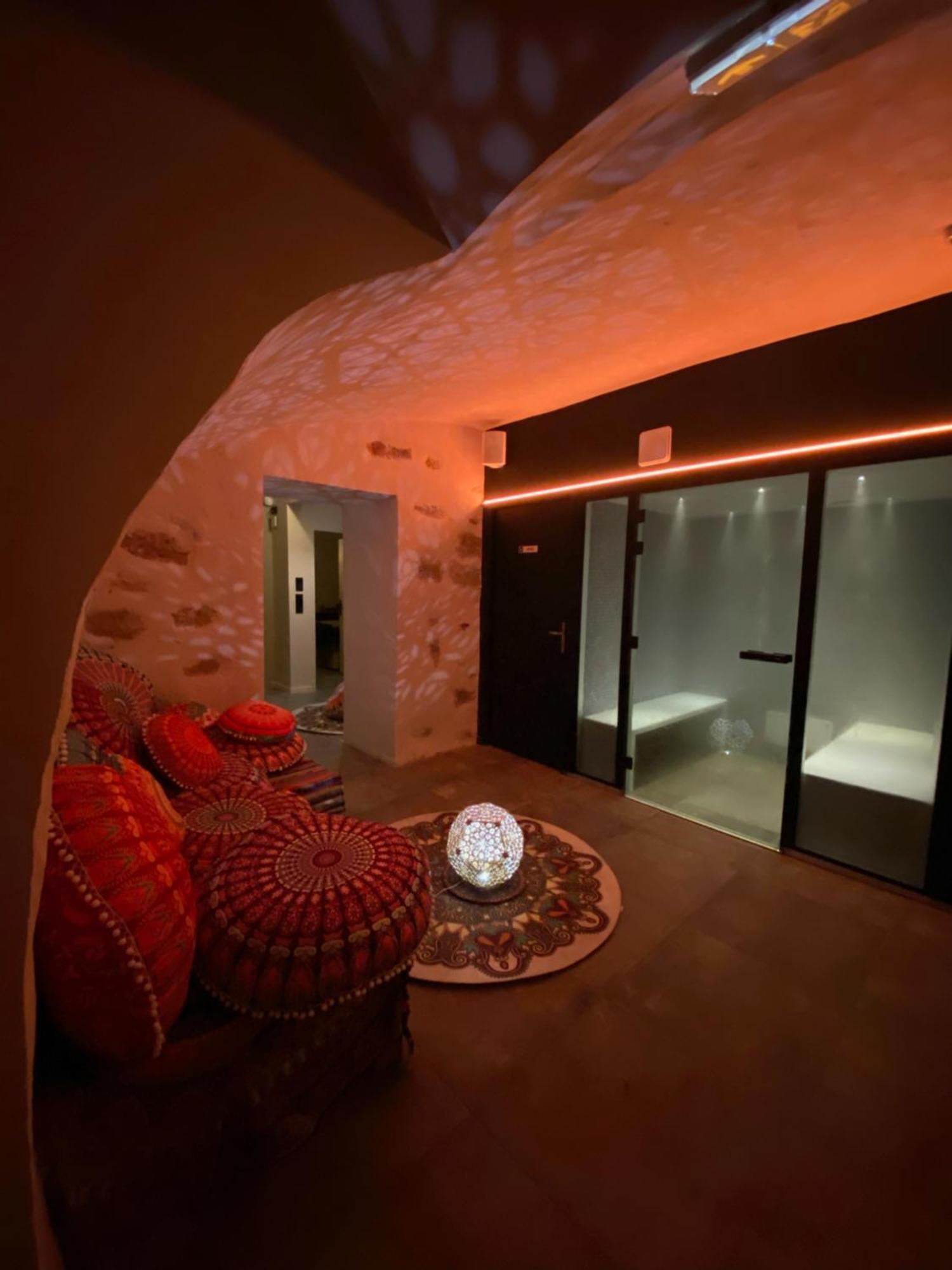 Leprince Hotel Spa; Best Western Premier Collection Le Mans Bagian luar foto