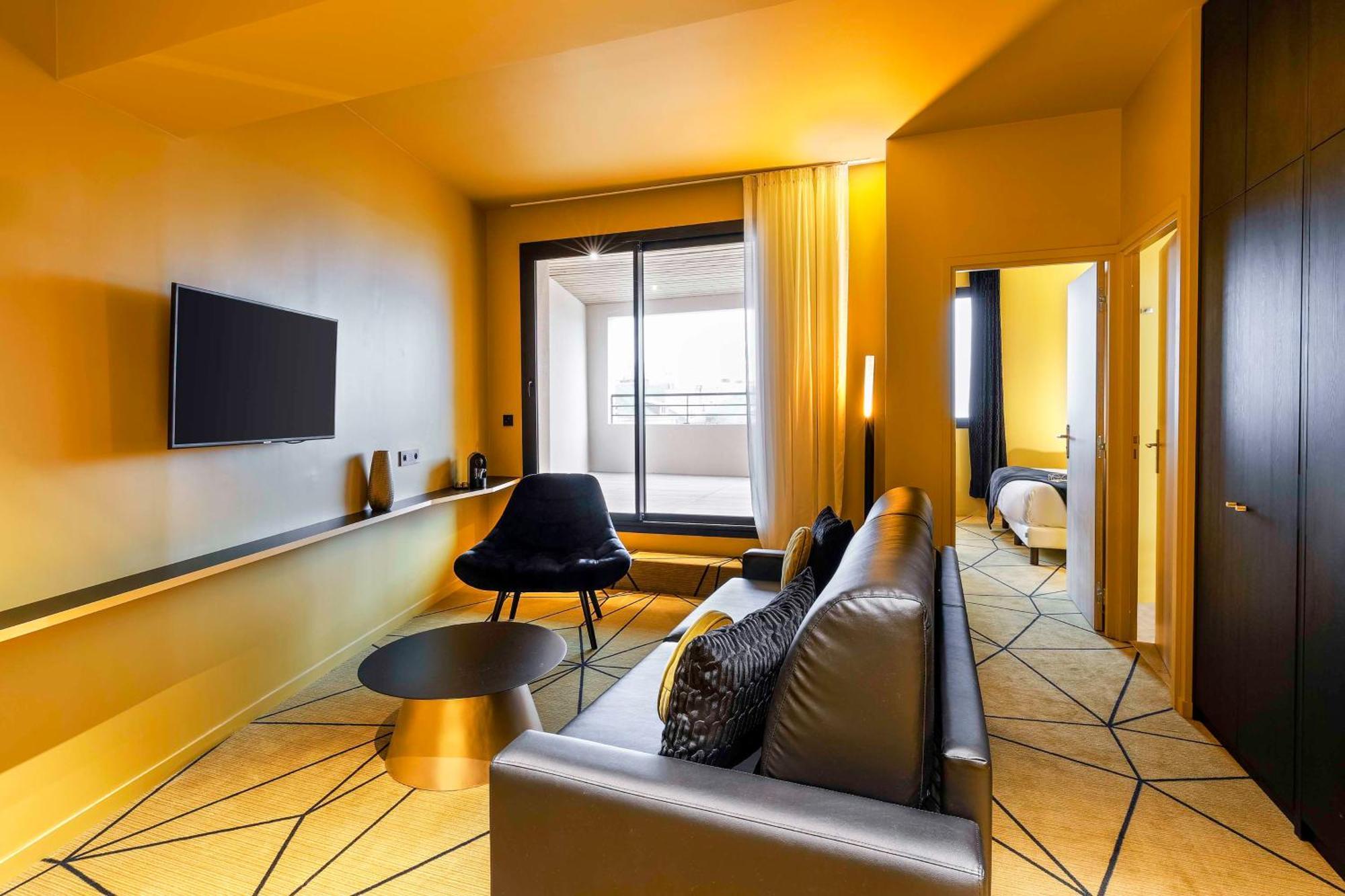 Leprince Hotel Spa; Best Western Premier Collection Le Mans Bagian luar foto